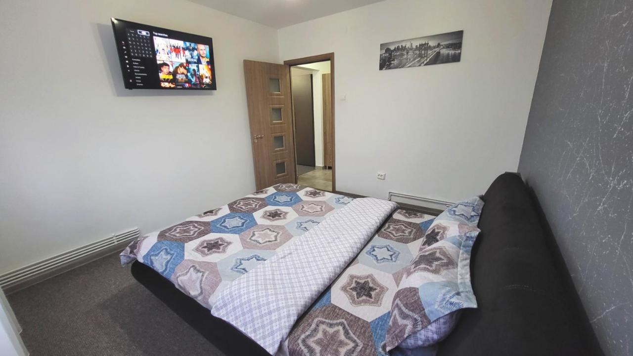 Apartament Navi Onesti Exterior photo