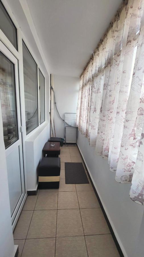 Apartament Navi Onesti Exterior photo